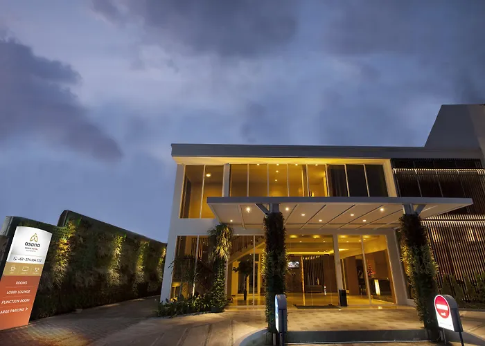 Aveon Express Hotel By Daphna International Yogyakarta